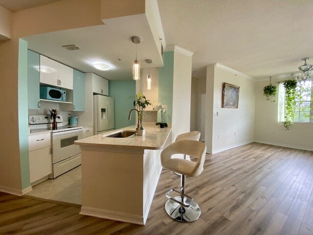 Foto del edificio - 5601 Bentgrass Dr