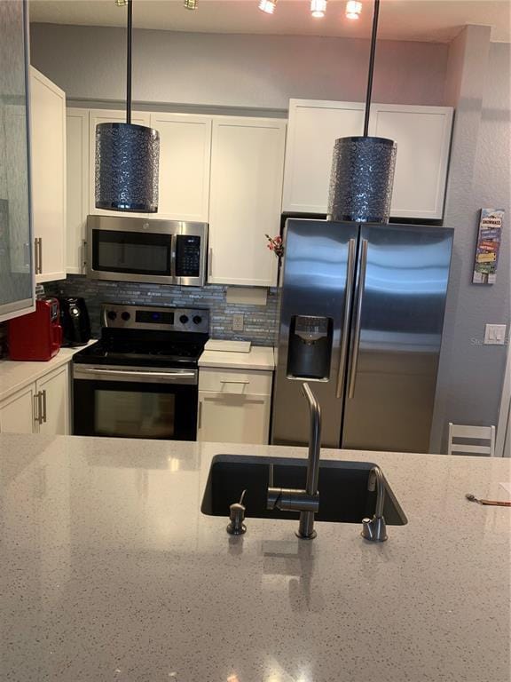 Building Photo - 1064 N Tamiami Trl