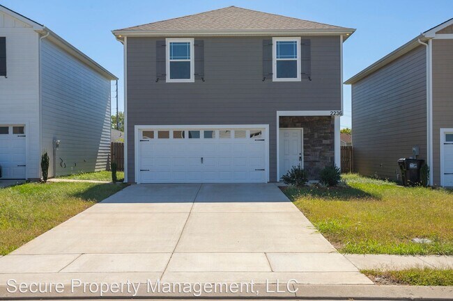 Building Photo - 4 br, 2.5 bath House - 2236 Lismore Dr