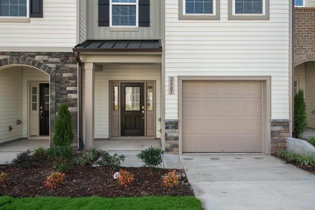 Photo - 2005 Nandina Trl Townhome