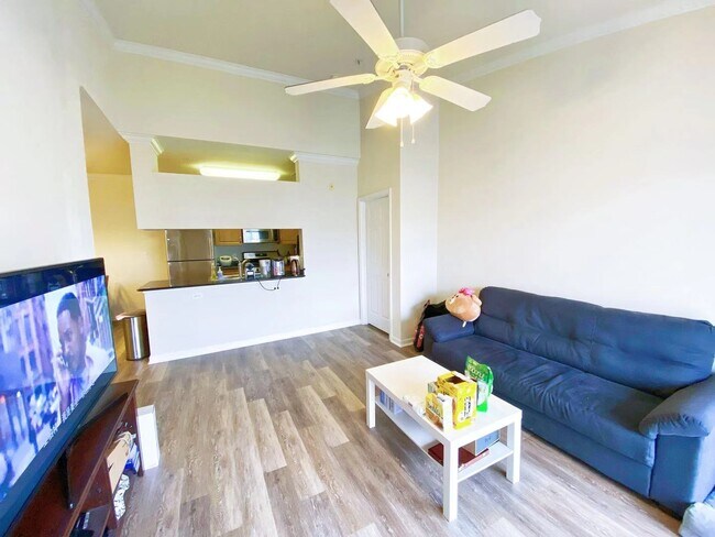 Building Photo - 12104 Garden Grove Cir