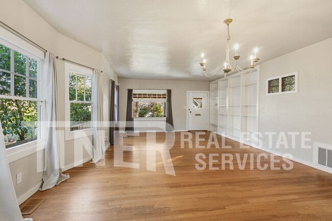 Foto del edificio - 2916 22nd St