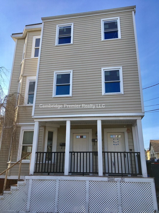 Building Photo - 23 Nashua St