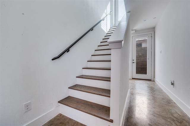 Foto del edificio - 2317 Moser Ave