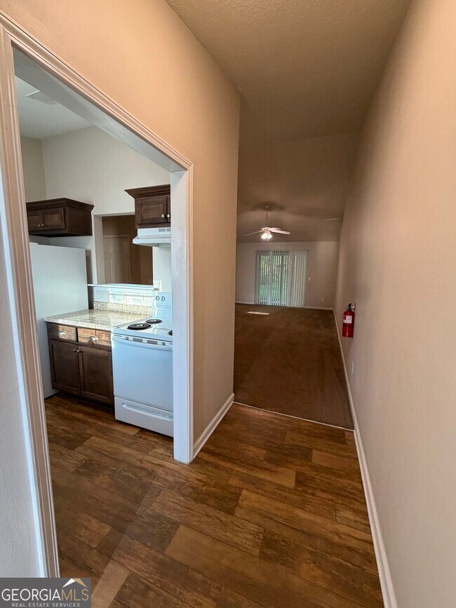 Foto del edificio - 410 E Lawnwood Ave