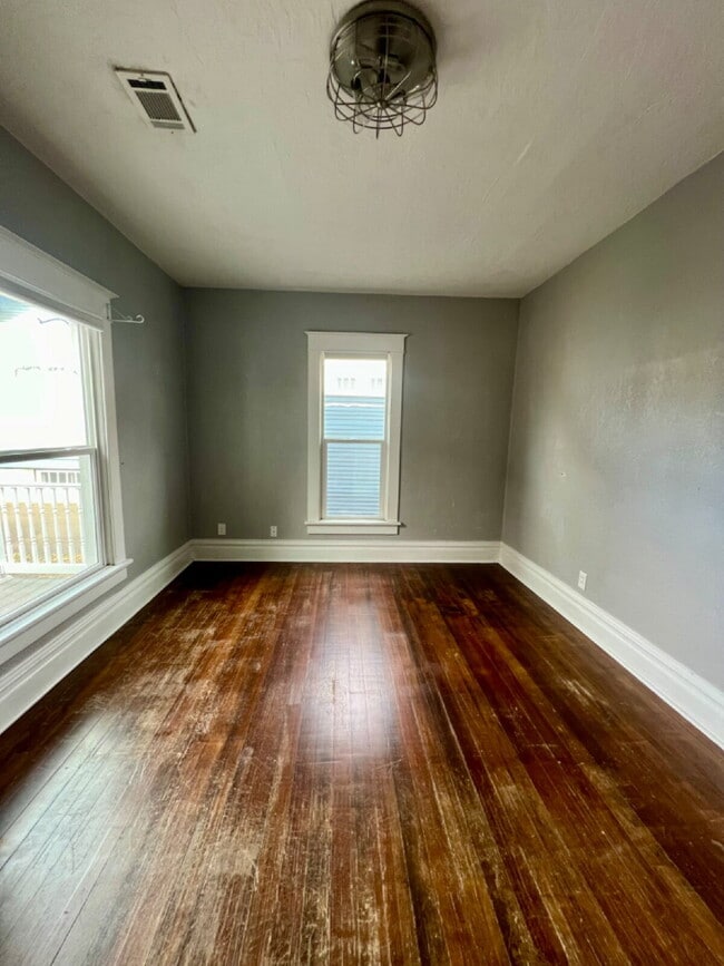 Foto del edificio - Cute One Bedroom!