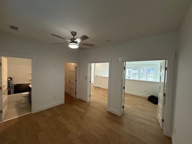 Foto del edificio - 530 E Park Ave