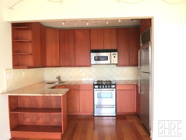 Fotografía del edificio - 383 Carlton Ave