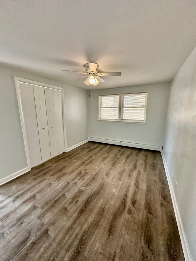 Foto del edificio - 37 W Conti Pky