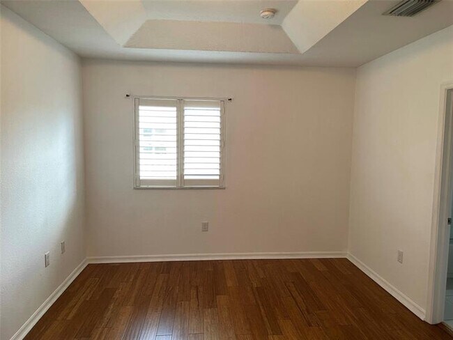 Foto del edificio - 8944 SW 18th St