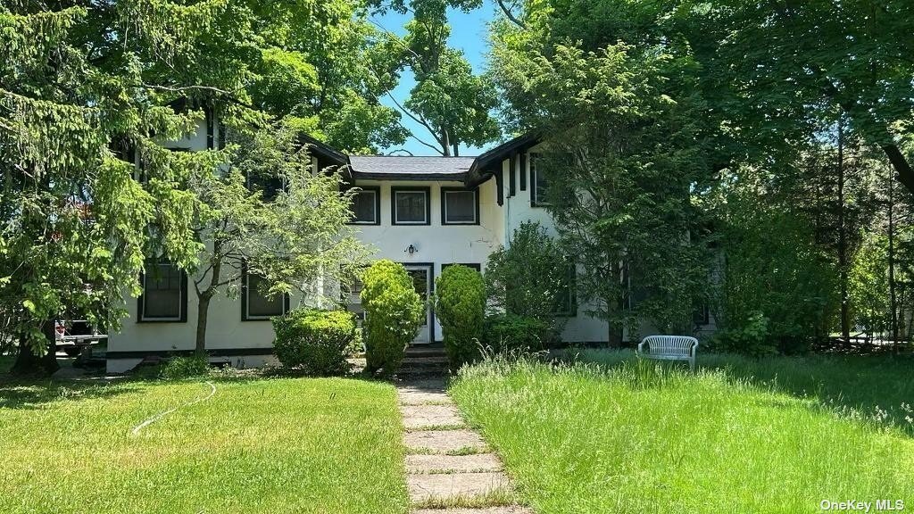 Primary Photo - 141 Wilmot Rd