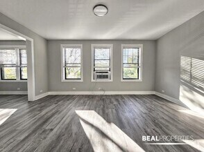 Building Photo - 373 Hazel Ave