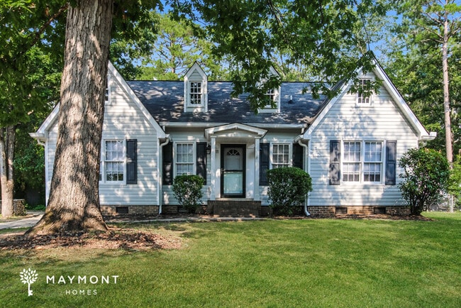 Building Photo - 211 River Song Rd