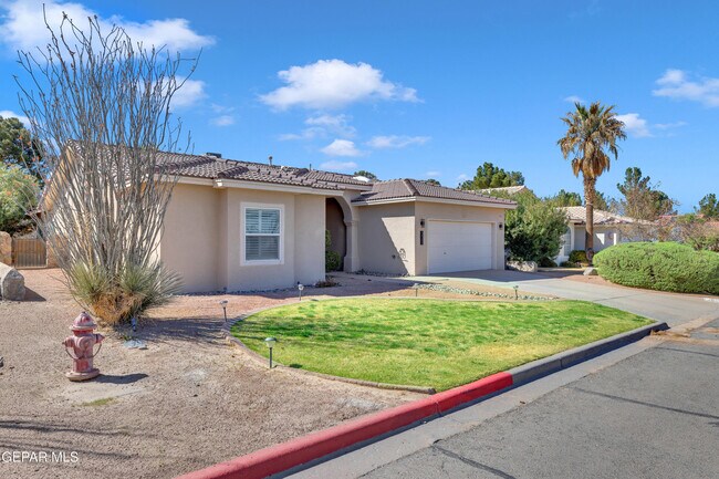 Foto del edificio - 232 Avenida Mirador