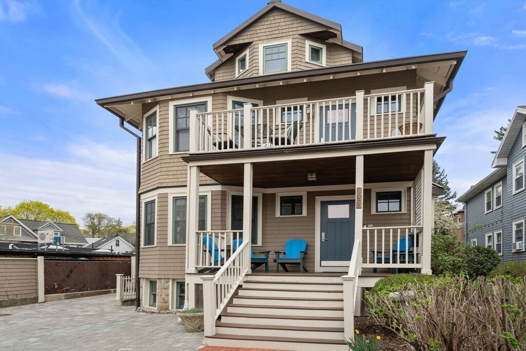 Foto principal - 136 Appleton St