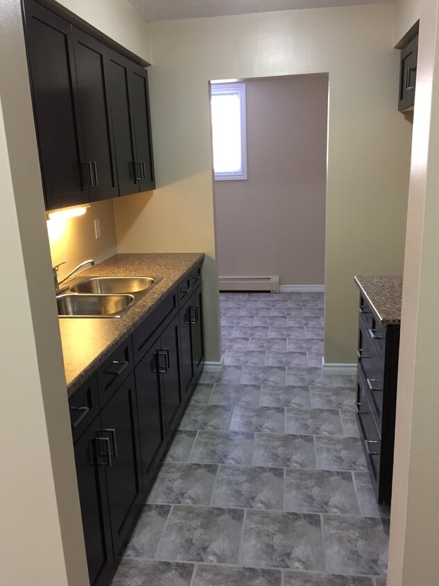 Photo principale - 30-30 Westmount Rd W