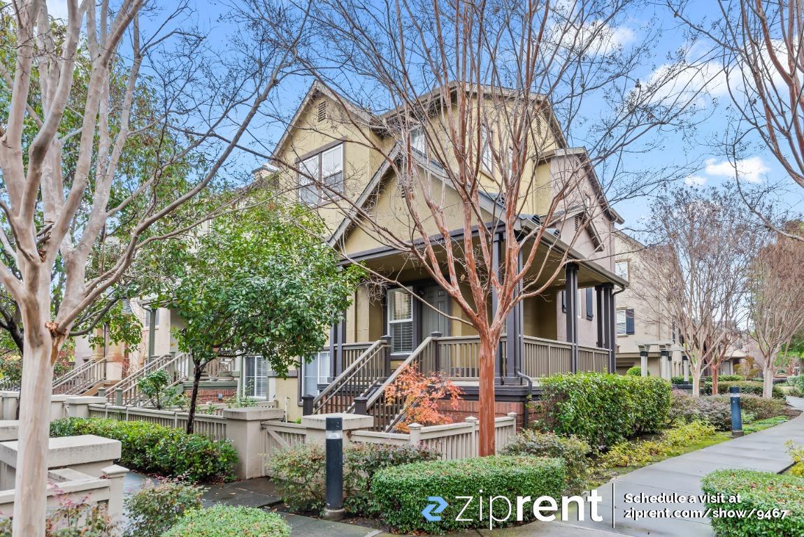 Foto principal - 40 Paragon Ct