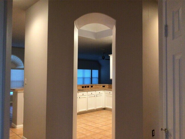 Building Photo - 11306 Sunlit Bay Dr