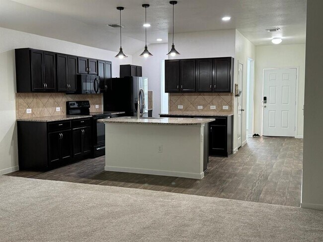 Foto del edificio - 11736 Carbrook Rd