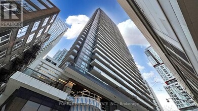 Building Photo - 38 Widmer St