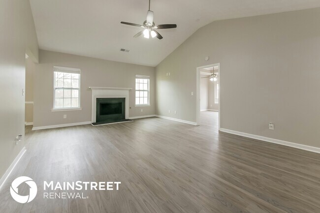 Foto del edificio - 5140 Towne Park Dr