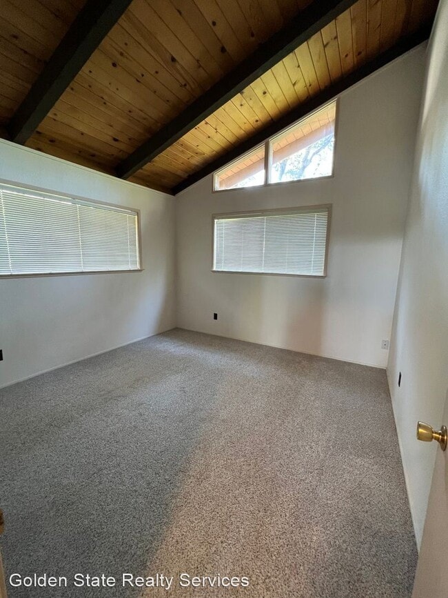 Building Photo - 3 br, 2 bath House - 11869 Lakeshore N