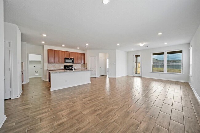 Building Photo - 8908 Bear Mountain Ct