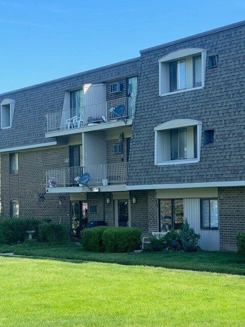 Foto del edificio - 234 E Bailey Rd