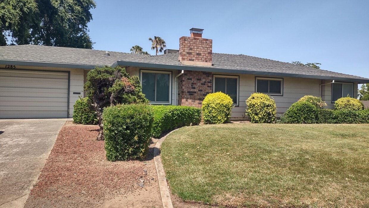 Photo - 1285 43rd Ave - Sacramento 95822