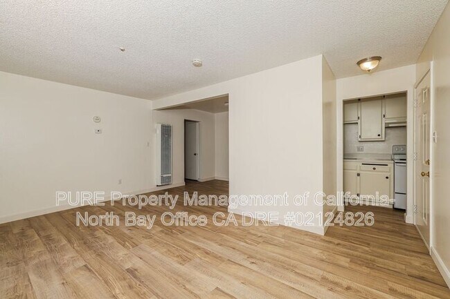 Building Photo - 1645 Slater St