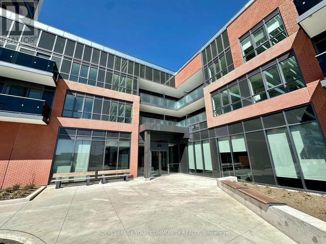 Photo principale - 2545-2545 Simcoe St N