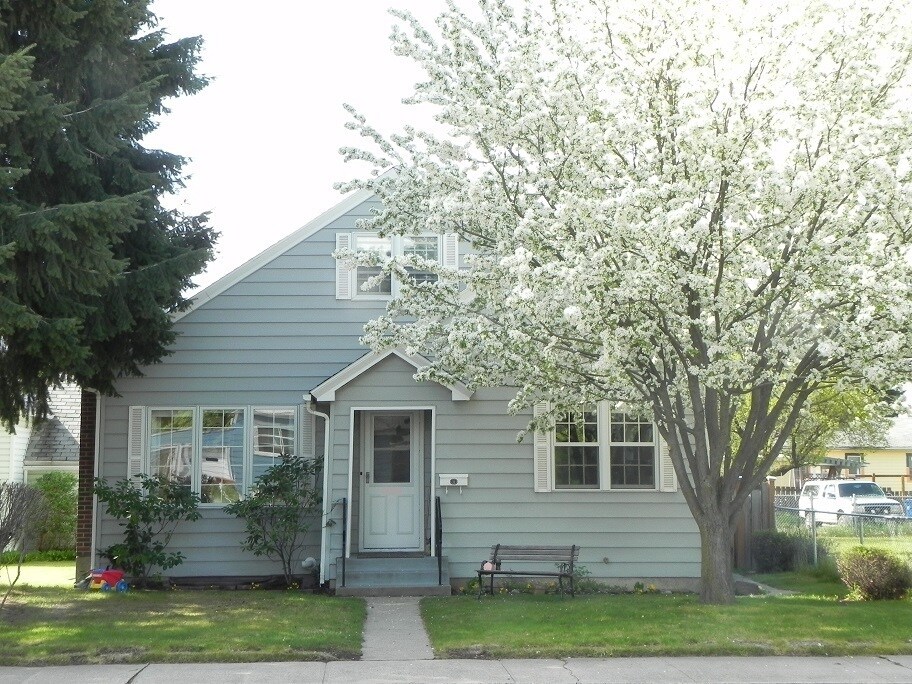 Foto principal - Rose Park Home - Furnished