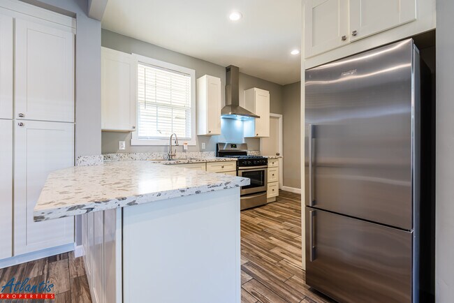 Foto del edificio - 581 Vestal St