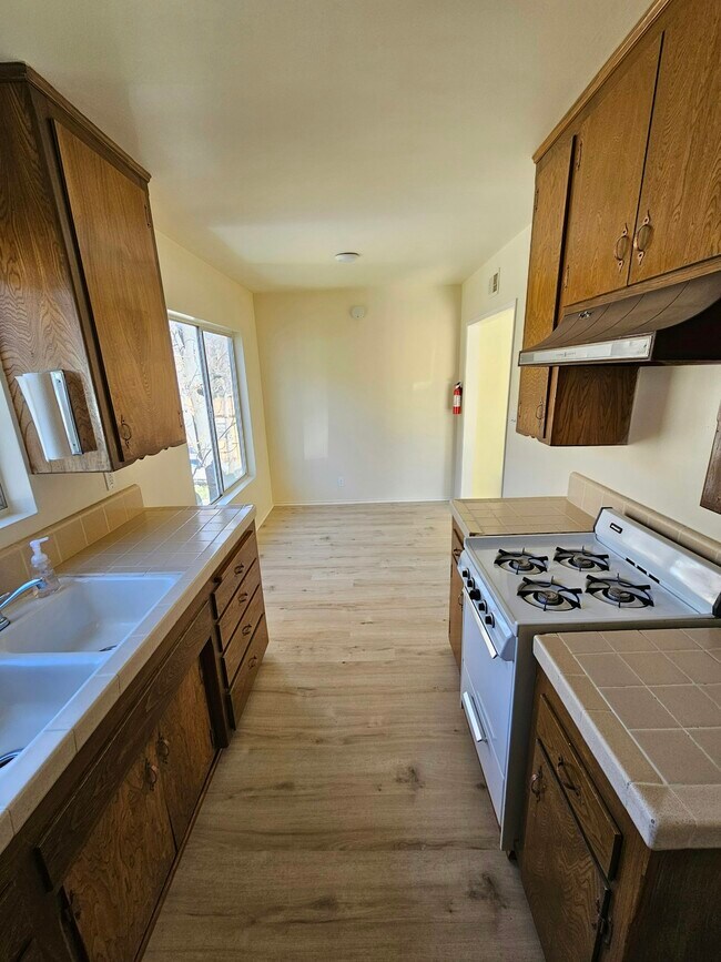 Foto del edificio - 633 Pasadena Trail