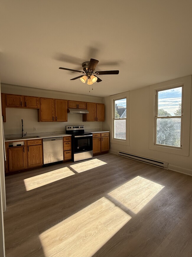 1. Kitchen/Dining Room - 424 Beaver St