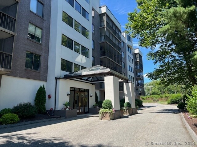 Foto del edificio - 33 Mill St