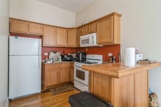 Foto del edificio - 2420 W Polk St