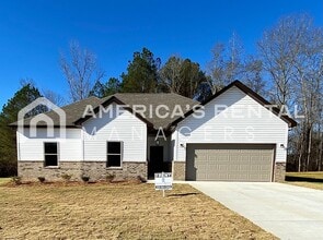 Building Photo - 285 Lakewood Ln