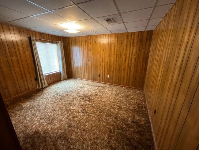 Building Photo - Rural 3/2 Apartment in Marianna with Well & Septic