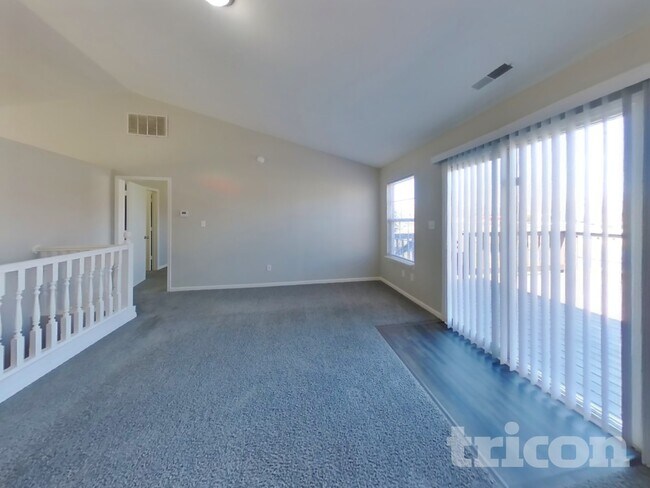 Foto del edificio - 6050 E Solitude Ct