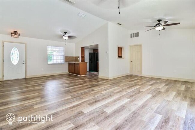 Building Photo - 12423 Drysdale Street, Spring Hill, FL, 34609