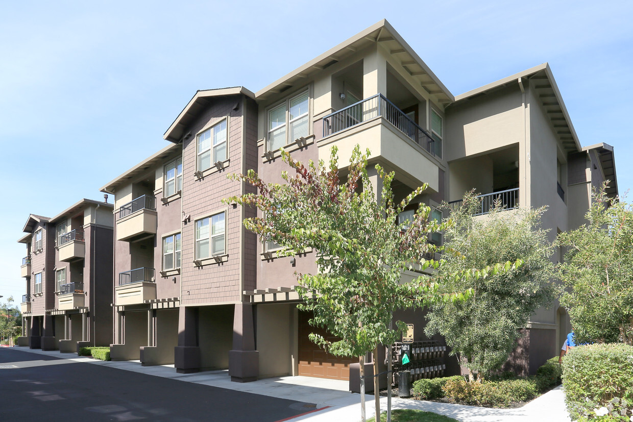 Alexander Crossing Apartments - Napa, CA | Apartments.com