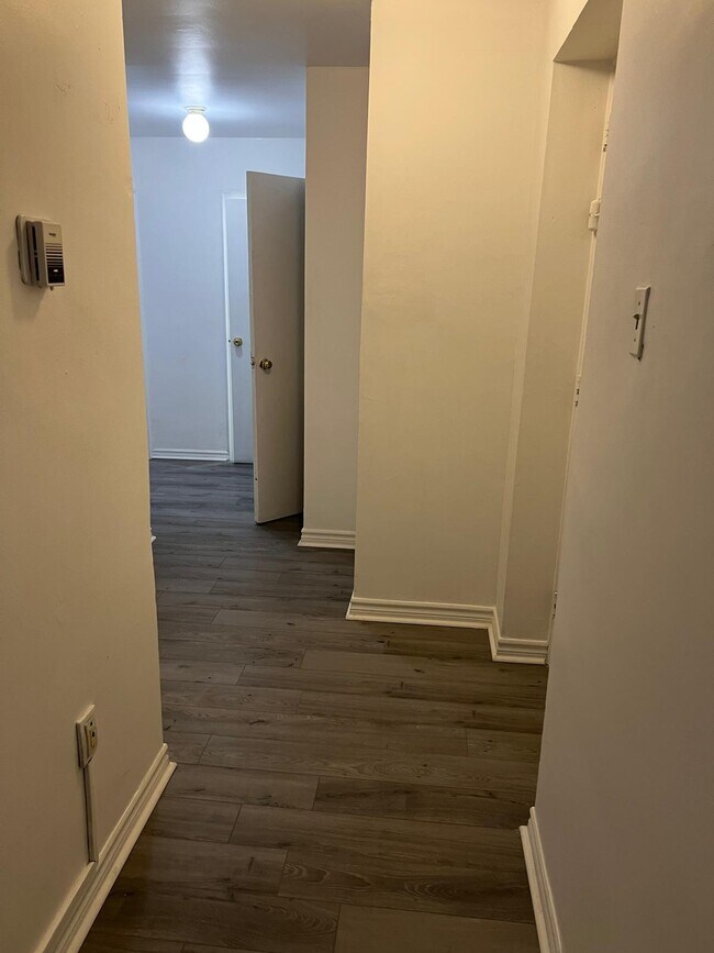 Building Photo - 2448 Carling Ave