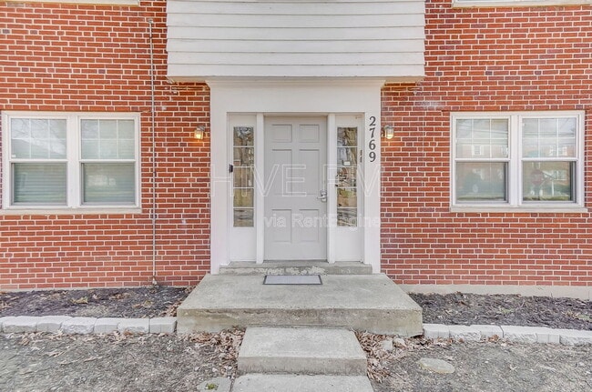 Building Photo - 2769 Losantiville Ave