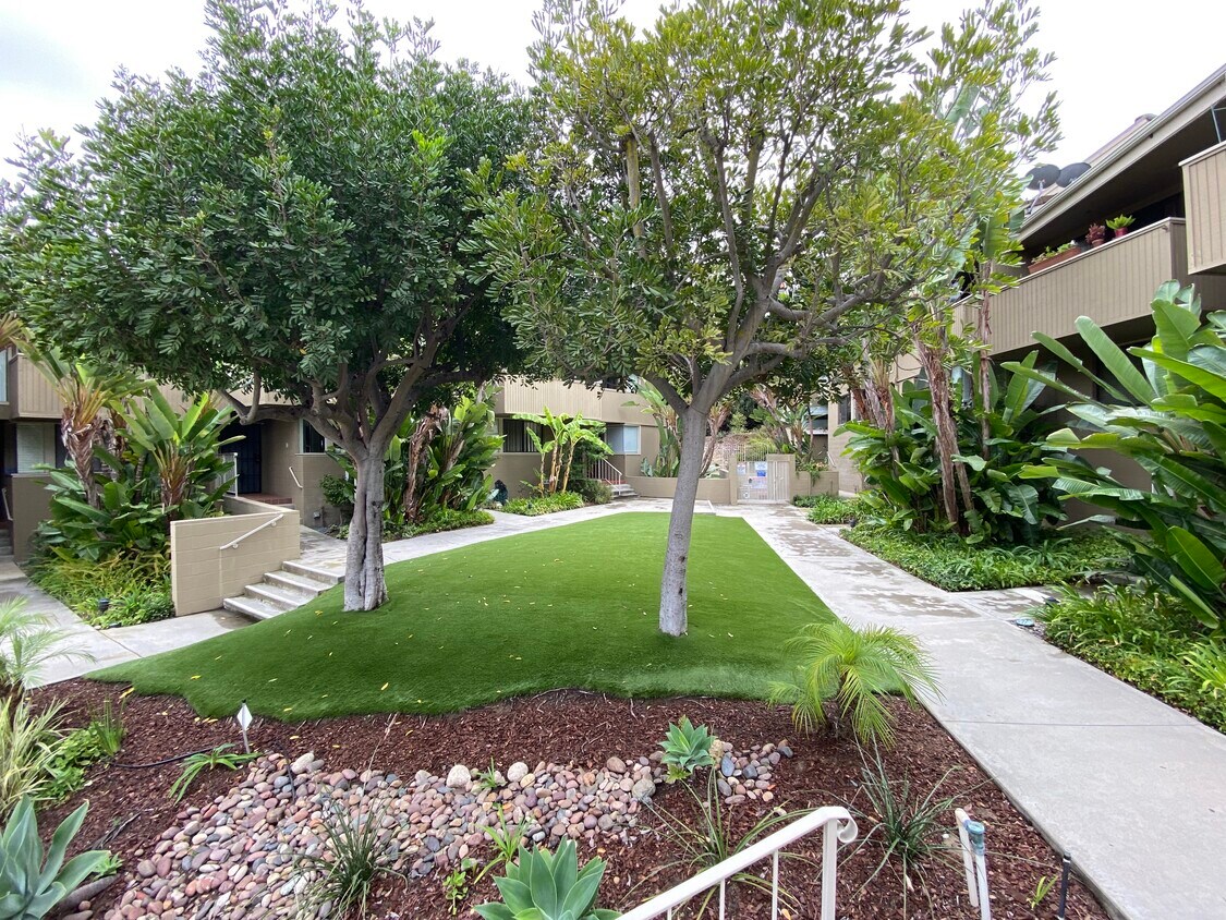 7546 Gibraltar St, Carlsbad, CA 92009 Townhouse for Rent in Carlsbad
