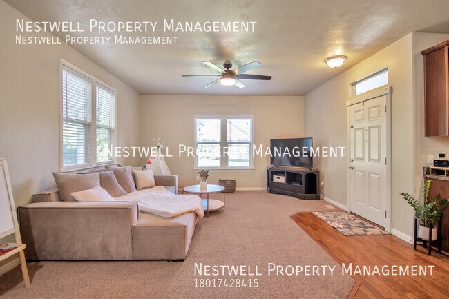 Foto del edificio - $250 OFF FIRST MONTH'S RENT - Beautiful 3-...