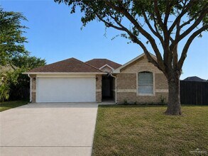 Building Photo - 9 Northgate Ln