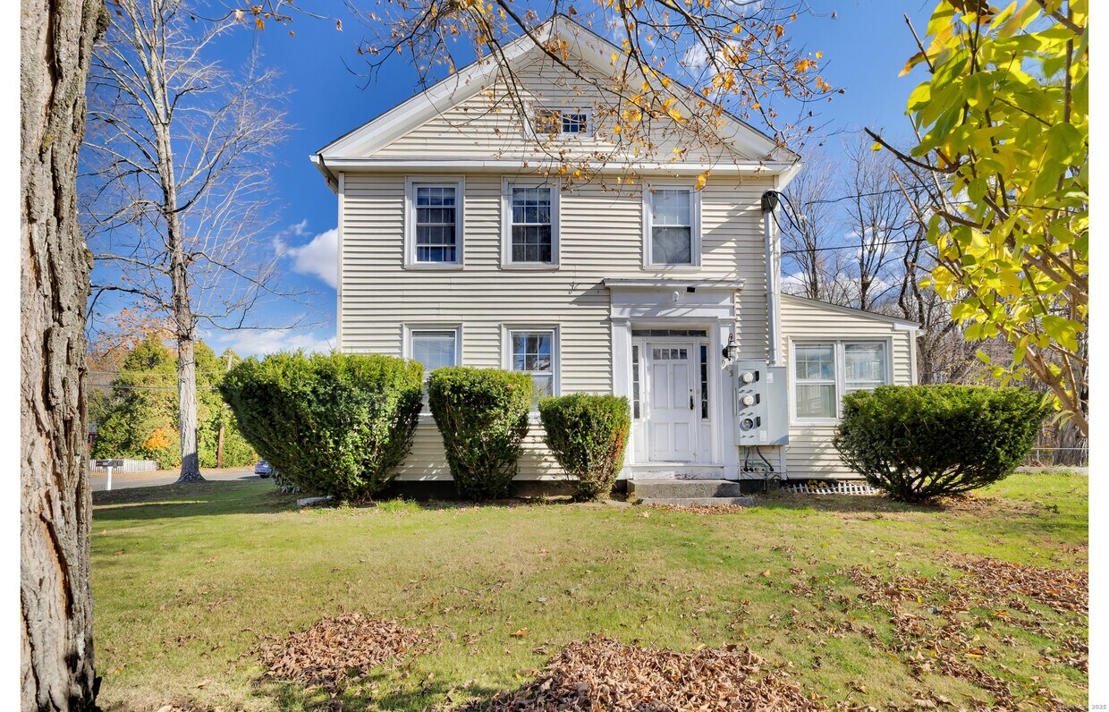 Foto principal - 945 Glastonbury Turnpike