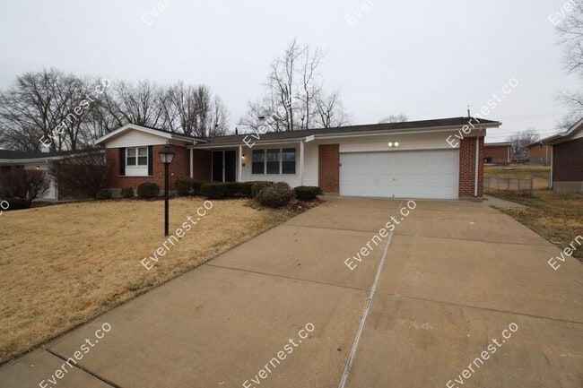 Building Photo - 14005 Invicta Dr