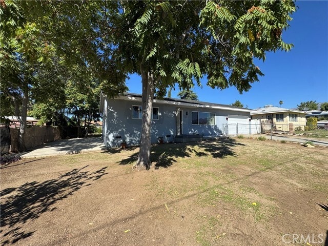 Building Photo - 853 N Hargrave St